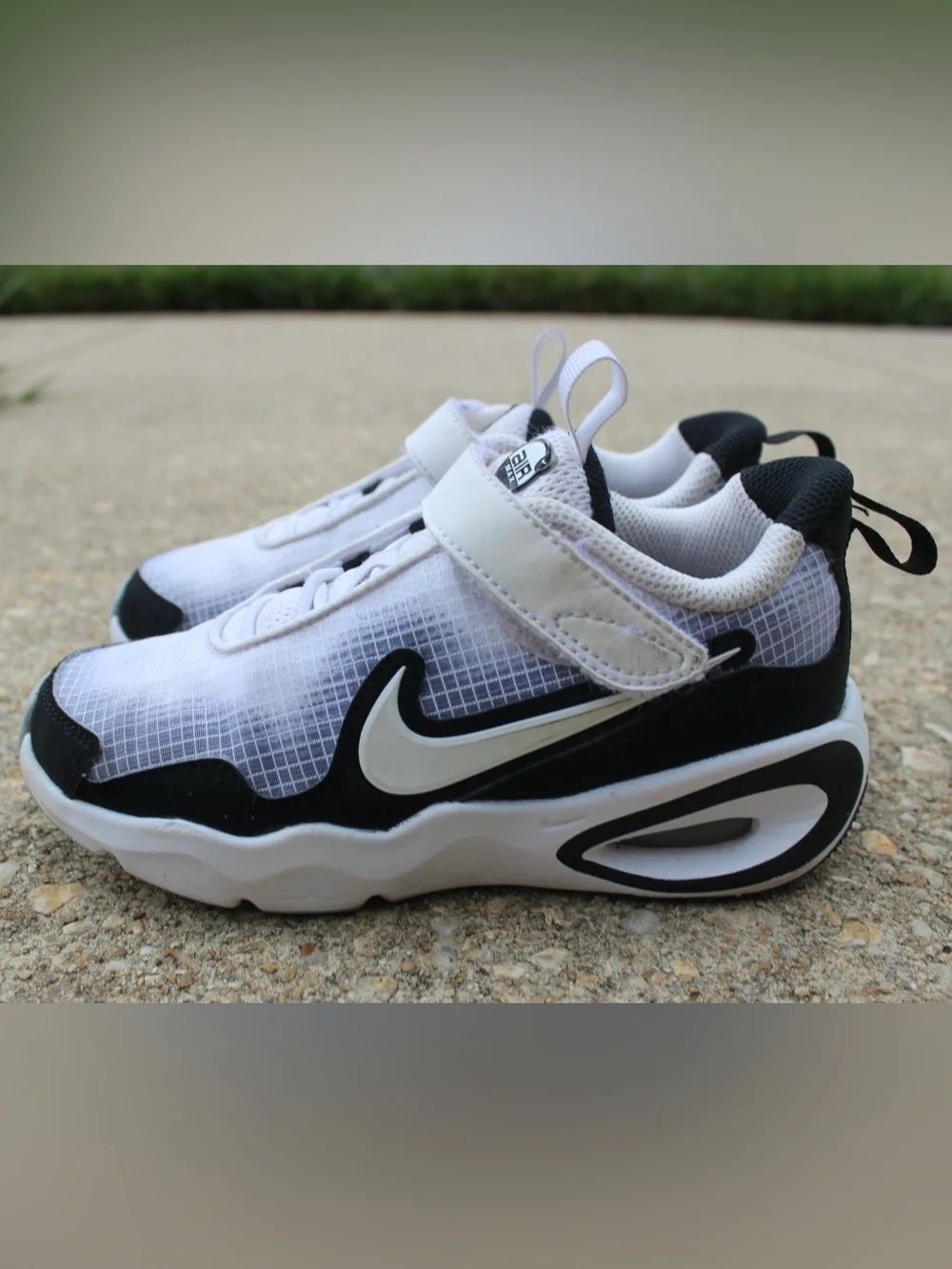 Nike Air Max Nova Shoes Little Kids Sz 13C
